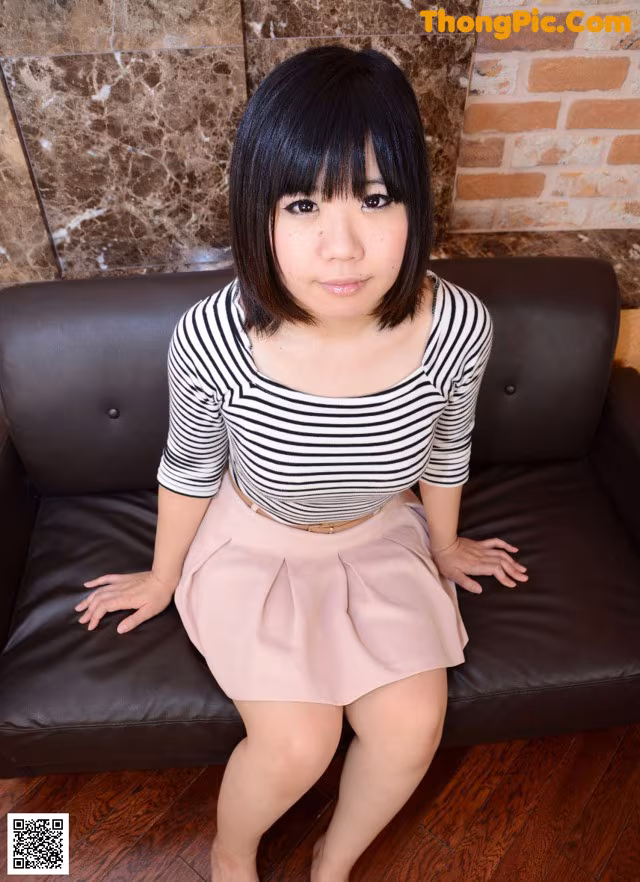 Gachinco Yuina - Gangbangs Cuckold Sessions