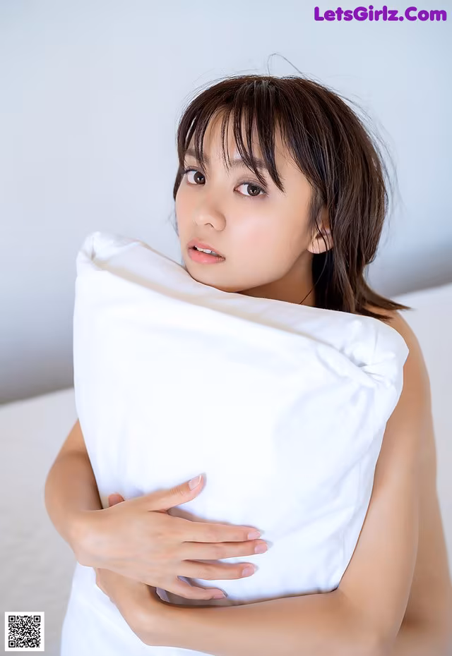 Suzu Monami - Pichers Thehun Fotosbiaca Pelada